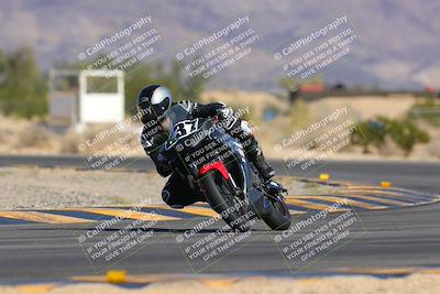 media/Nov-11-2023-SoCal Trackdays (Sat) [[efd63766ff]]/Turn 5 (1010am)/